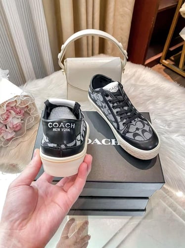 Coach Shoes شوز كوتش اسود