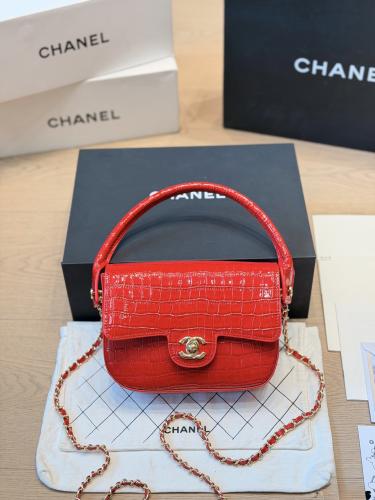 شانيل احمر Chanel 26A bag