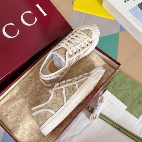 Gucci shoes شوز قوتشي ( ابيض -بني)