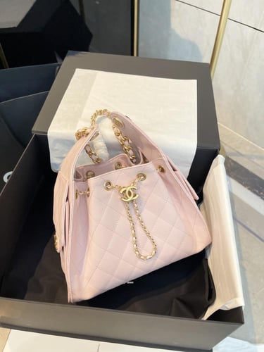 شانيل ( بيبي بينك ) Chanel bag