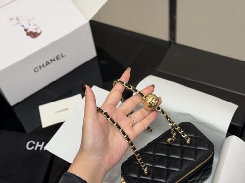 شانيل ( اسود ) Chanel bag