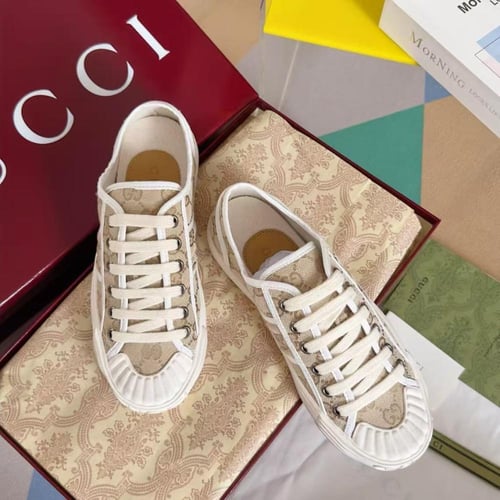 Gucci shoes شوز قوتشي ( ابيض -بني)