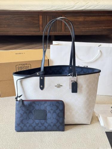 حقيبة كوتش كحلي Coach city 33 bag