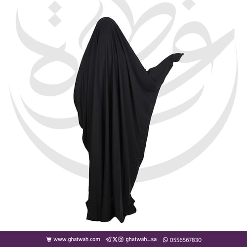 عباية راس كم سوارة زرار من الأمام