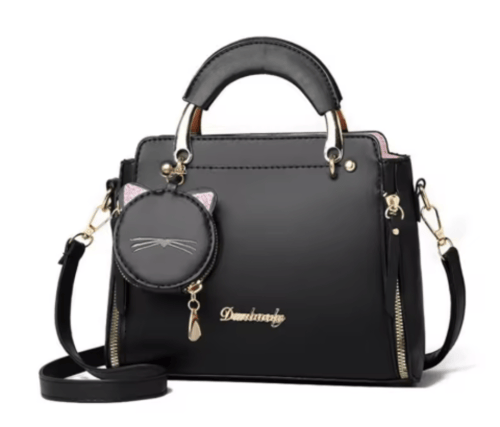 حقيبة يد نسائية