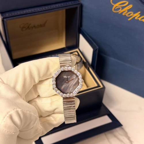 ساعة شوبارد ( لي يور دو ديامنت )