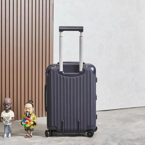 حقيبة جلد ( ريموا )