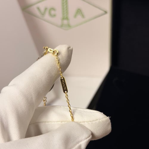 سلسال ( فان كليف )