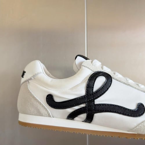 حذاء لوي ( نسائي )