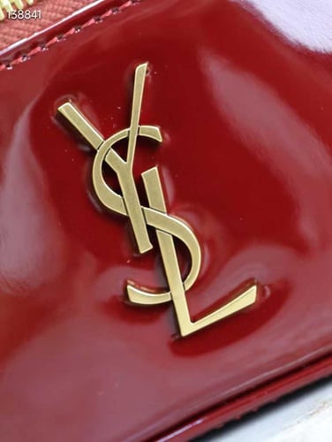 حقيبة إف سان لوران ( صغيرة)