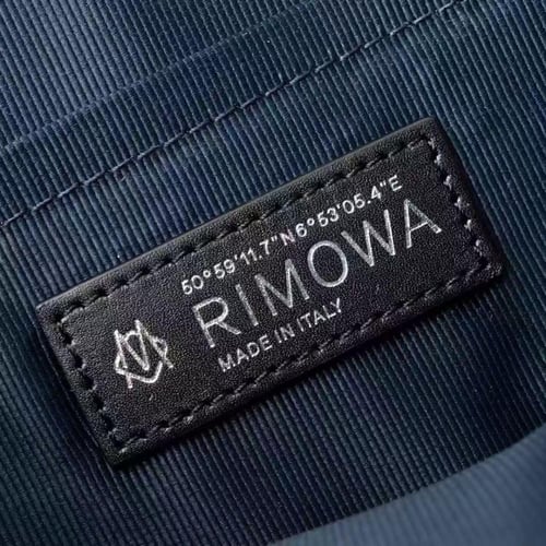 حقيبة أعمال ماركة ( ريموا )