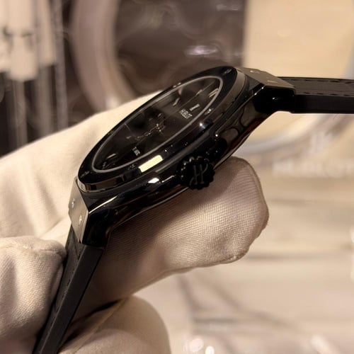 هوبلت كلاسيك فيوجن ( سويسري )