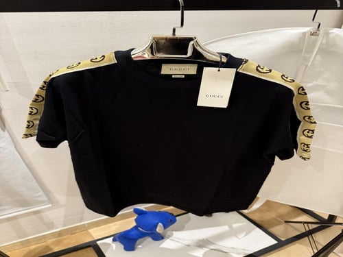 تيشيرت قوتشي