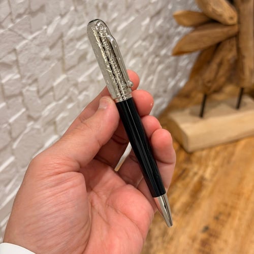 دنهل سايد كار إصدار خاص