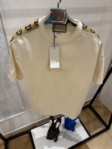 تيشيرت قوتشي