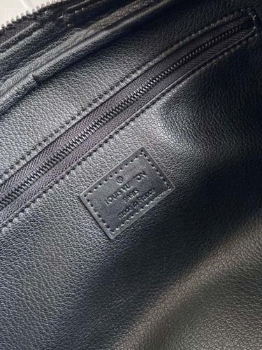 حقيبة يد لويس فيتون ( DOP KIT )