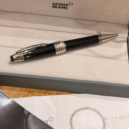 قلم جون إف كيندي