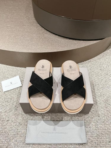 سليبر ماركة ( برونيلو كوتشينيلي )