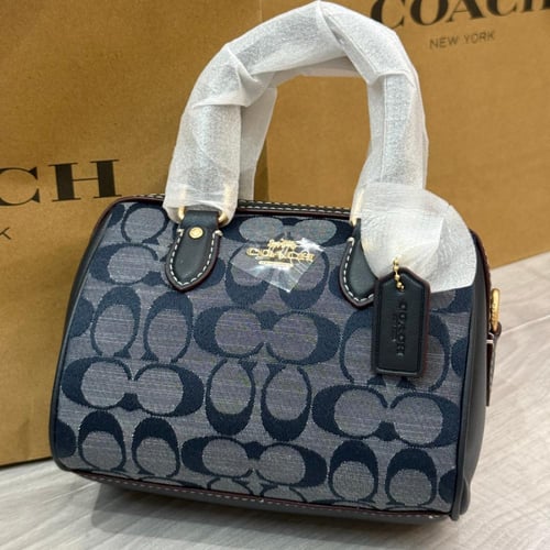 حقيبة يد كوتش ميني صغير