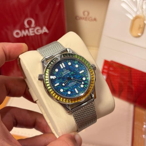 أوميغا سيماستر ( جيمس بوند )