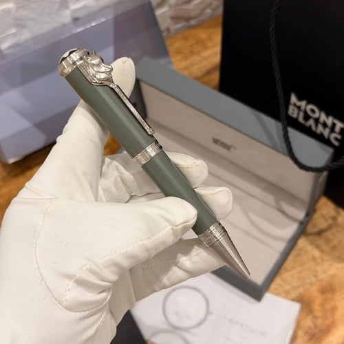 قلم الذئب wolf