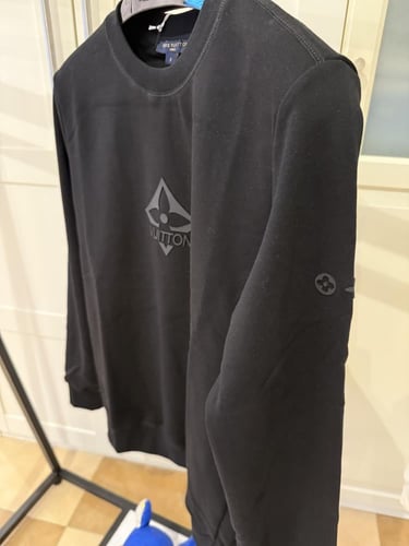 تيشيرت لويس فيتون شتوي