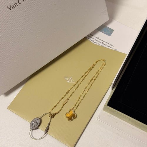 سلسال ( فان كليف )