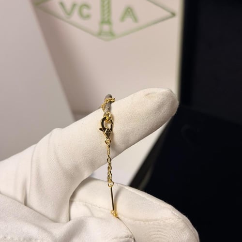 سلسال ( فان كليف )