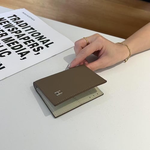 محفظة هرمز بطاقات