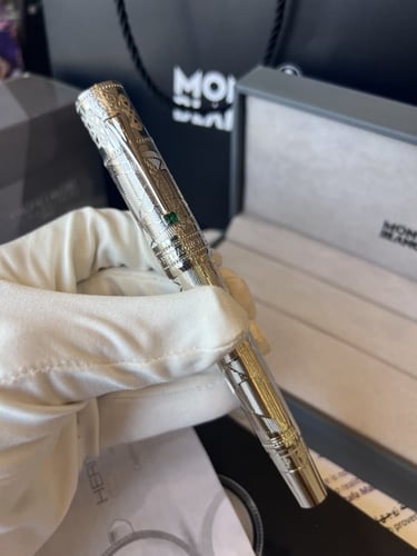 مونت بلانك الملكة اليزابيث