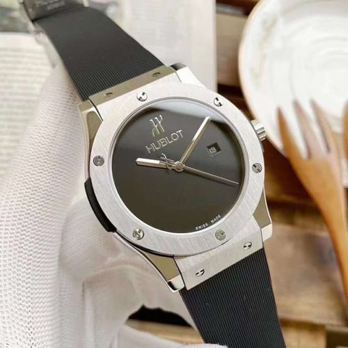 ساعة هوبلت كلاسيك