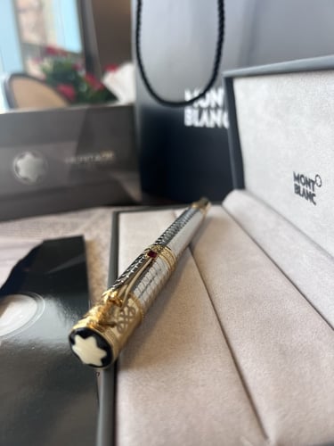 مونت بلانك الملكة اليزابيث