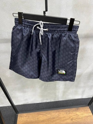 شورت ماركة قوتشي