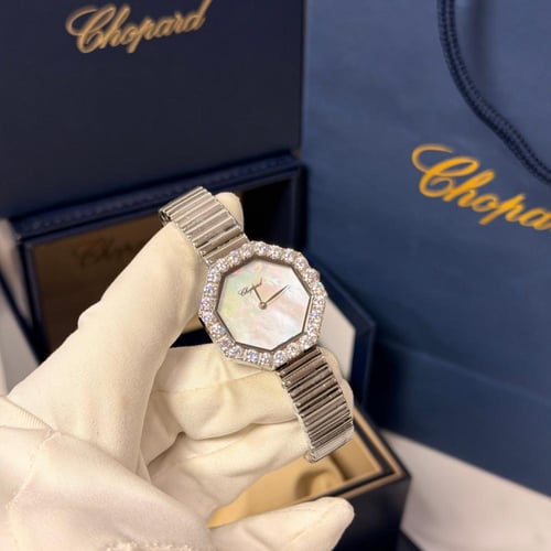 ساعة شوبارد ( لي يور دو ديامنت )