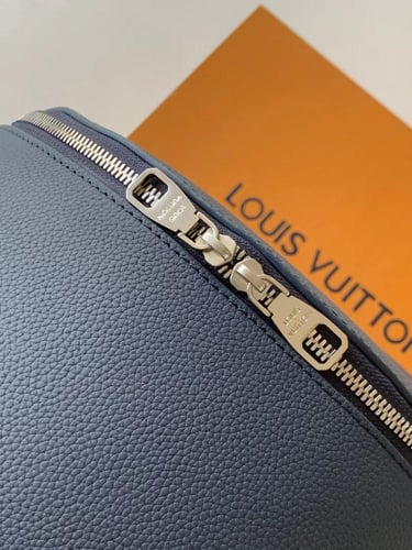 حقيبة ظهر لويس فيتون ( Discovery Work )