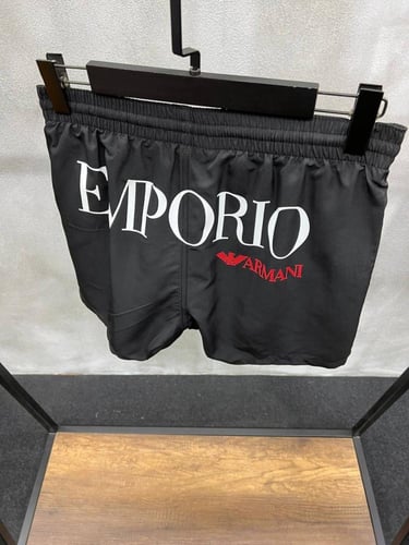 شورت ماركة أرمني