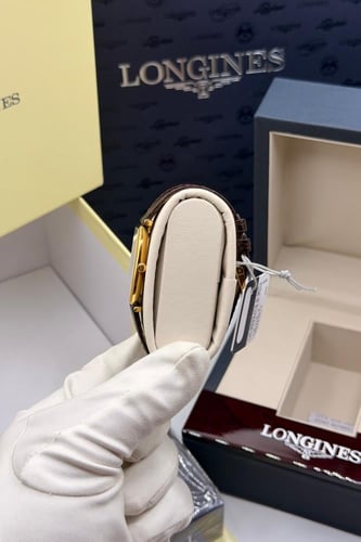 لونجين لاغراند جلد