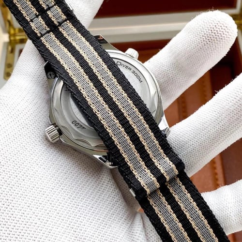 أوميجا ناتو سي ماستر 007