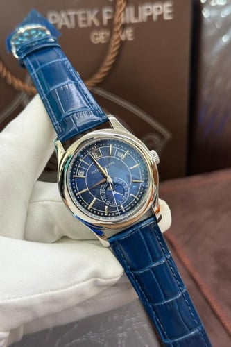 باتك فيليب جلد