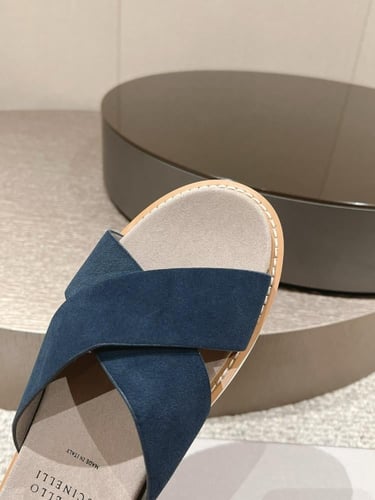 سليبر ماركة ( برونيلو كوتشينيلي )