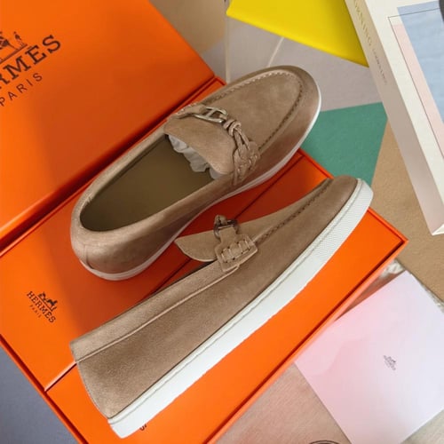 حذاء لوفر هيرمز ( مخمل )