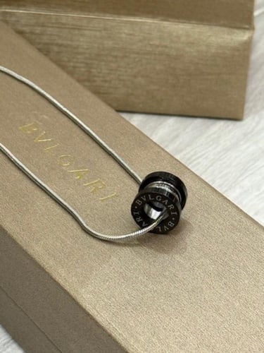 سلاسل ماركات عالمية