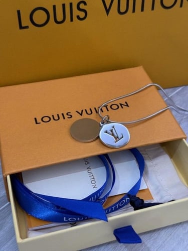 سلاسل ماركات عالمية