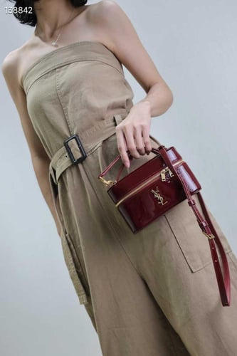 حقيبة إف سان لوران ( صغيرة)