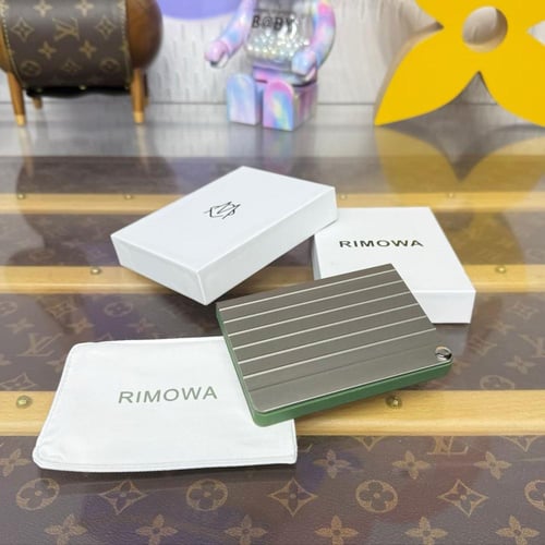 محافظ بطاقات ( ريموا )