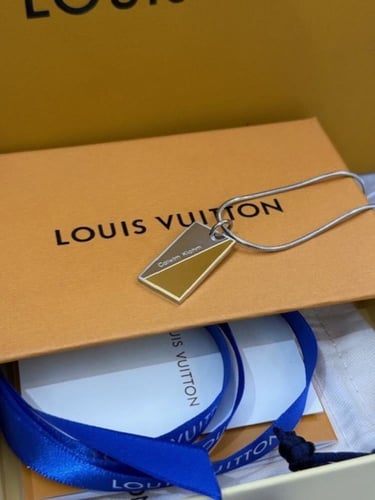 سلاسل ماركات عالمية