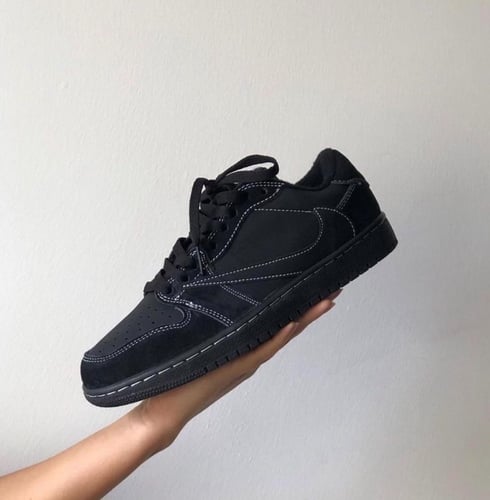 نايك ترافس سكوت جوردان