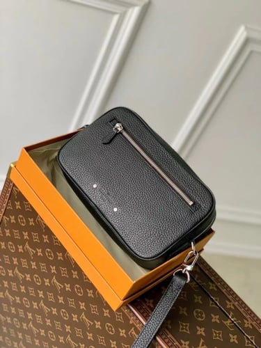 حقيبة يد لويس فيتون