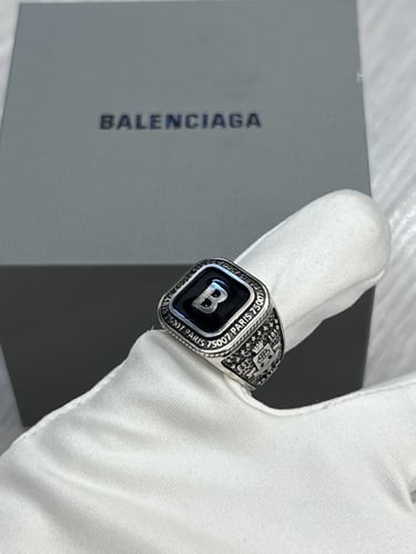 خواتم ماركات ماستر