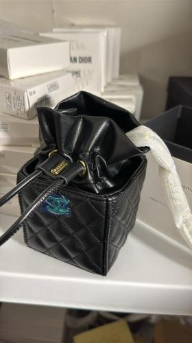 شنطه شانيل لعملاء VIP